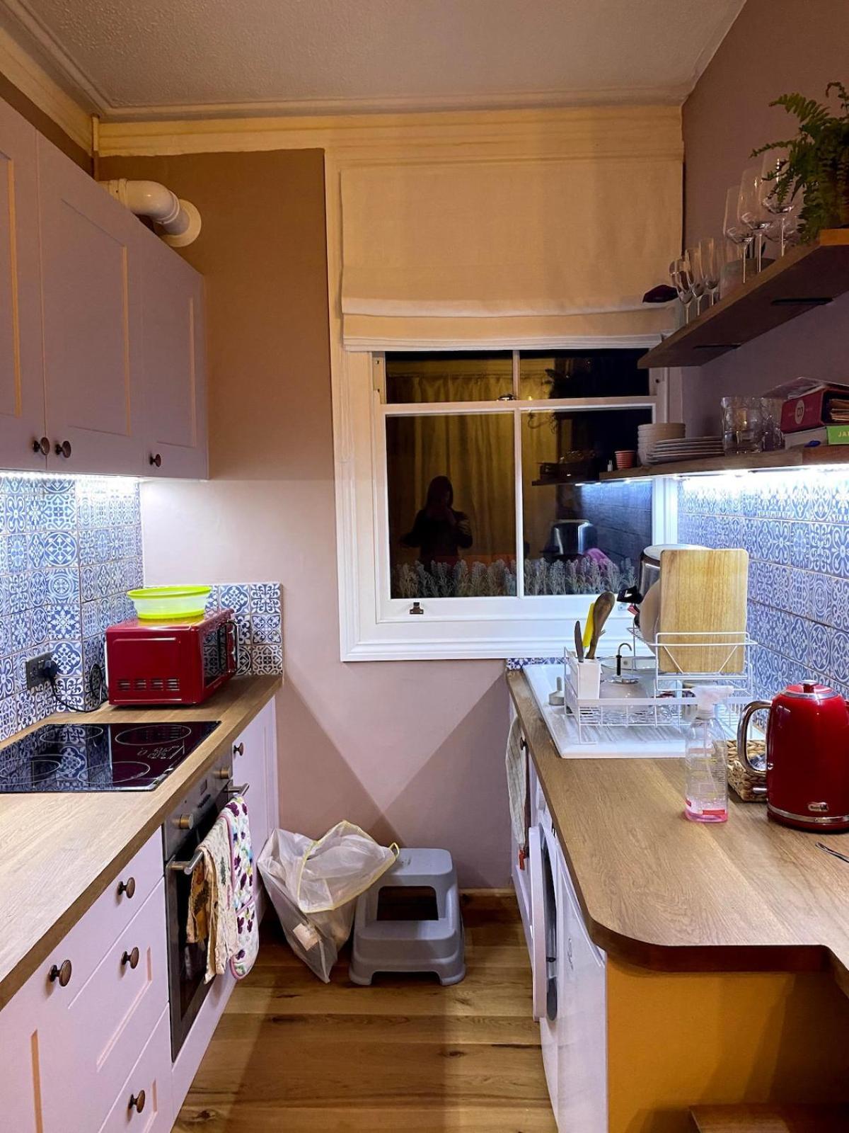 Appartamento Cosy And Stylish With Balcony Londra