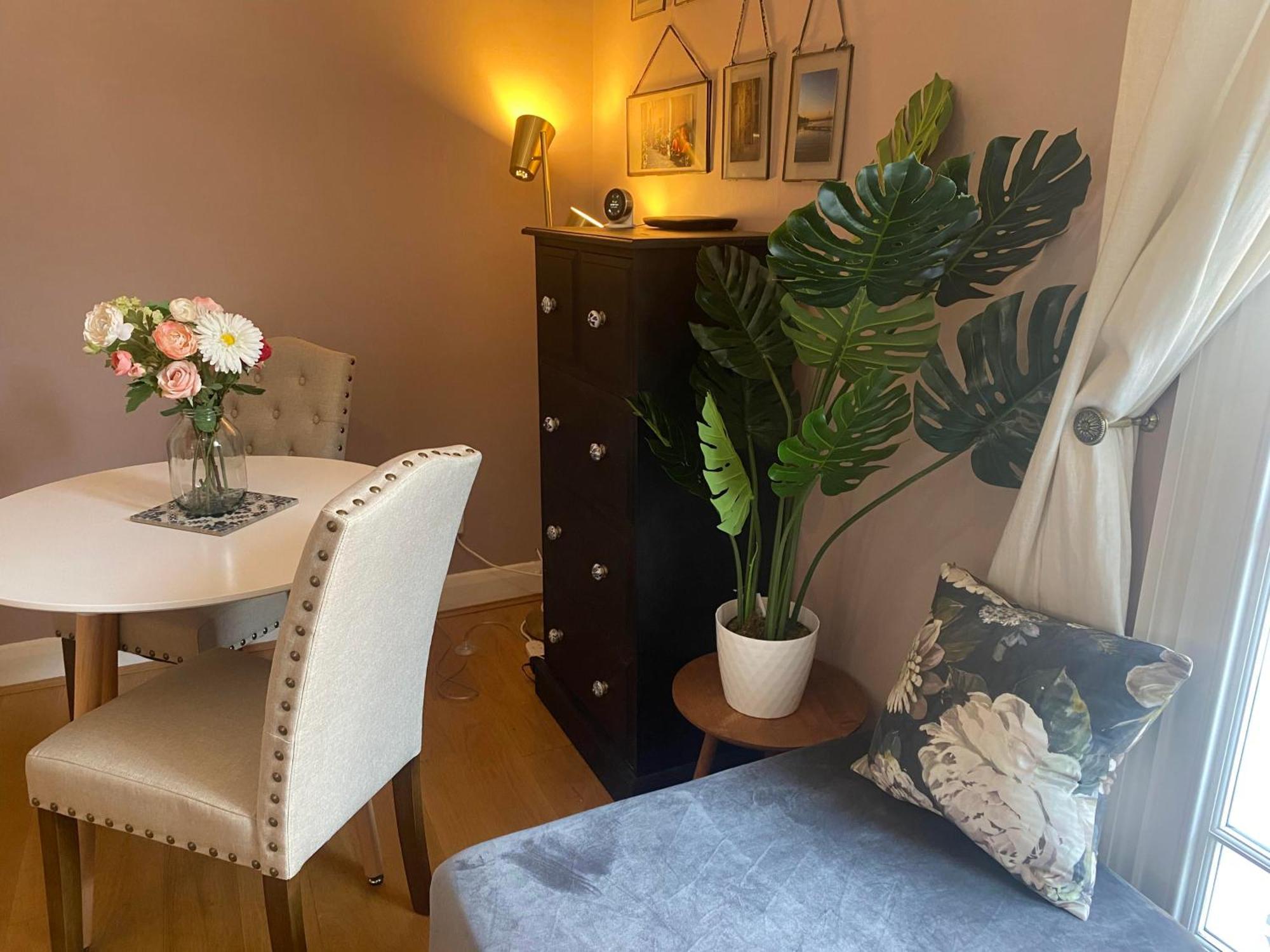 Cosy And Stylish With Balcony Appartamento Londra